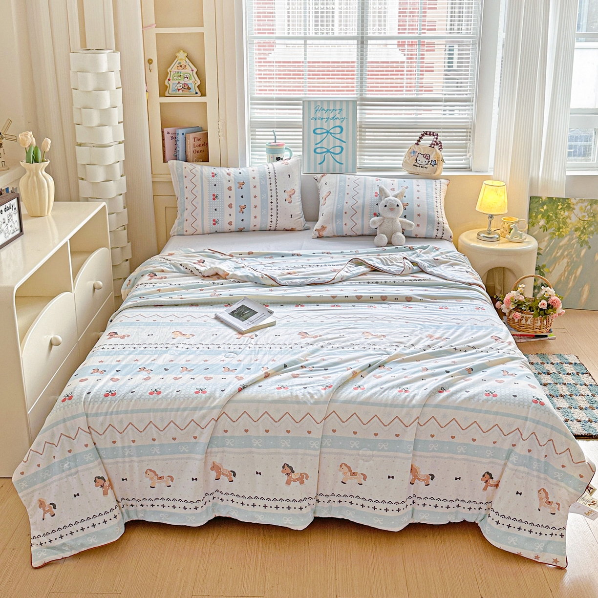 91家纺网 家纺一手货源 找家纺 优被业 2026新款A类牛奶丝针织棉软糯凉感大豆夏被空调被夏凉被(20%大豆国标包检测） 幸运小马