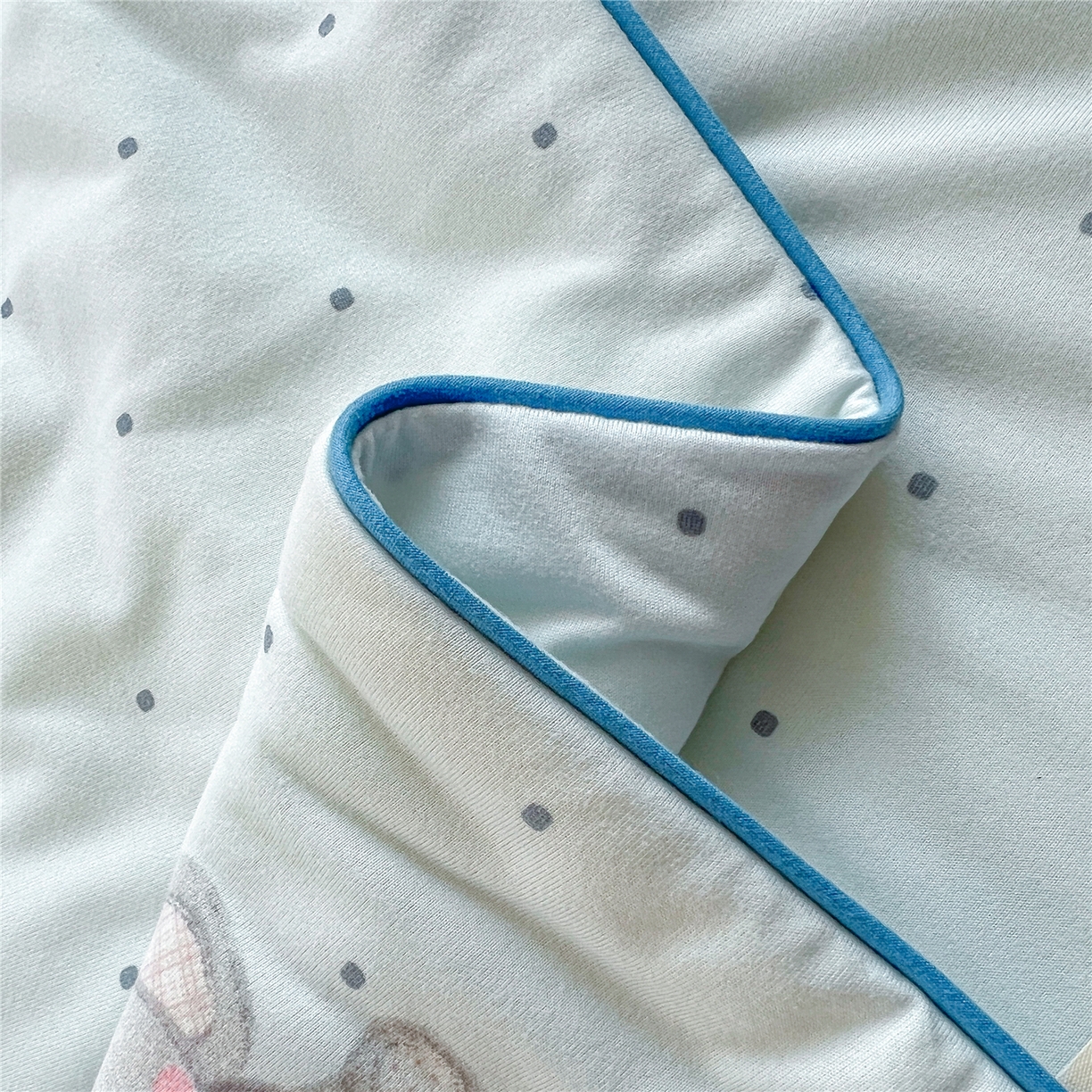 91家纺网 家纺一手货源 找家纺 优被业 2026新款A类牛奶丝针织棉软糯凉感大豆夏被空调被夏凉被(20%大豆国标包检测） 羞羞象