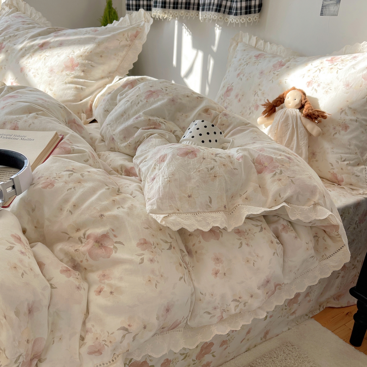 91家纺网 家纺一手货源 找家纺 （总）悦织湾家纺 2026新款镂空花边碎花款四件套印花学生宿舍床上用品三4件套单品被套枕套