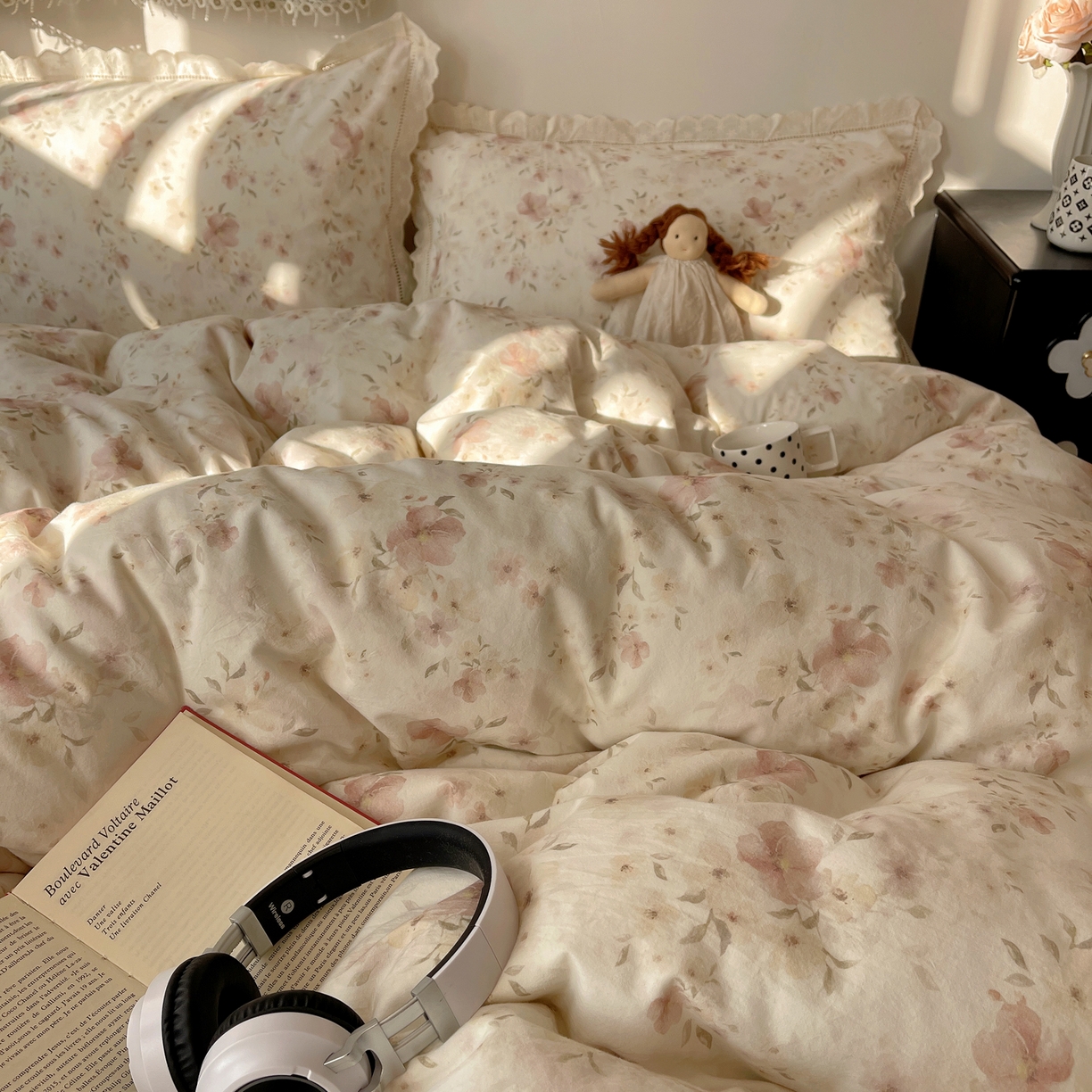 91家纺网 家纺一手货源 找家纺 （总）悦织湾家纺 2026新款镂空花边碎花款四件套印花学生宿舍床上用品三4件套单品被套枕套