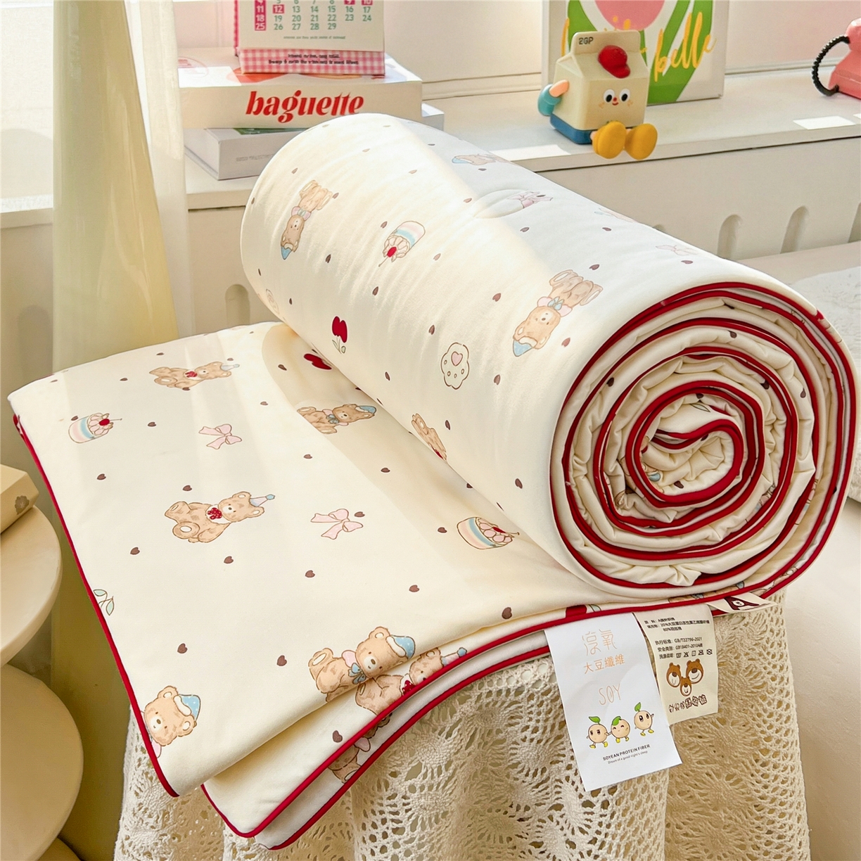 91家纺网 家纺一手货源 找家纺 优被业 2026新款A类牛奶丝针织棉软糯凉感大豆夏被空调被夏凉被(20%大豆国标包检测） 樱桃小熊