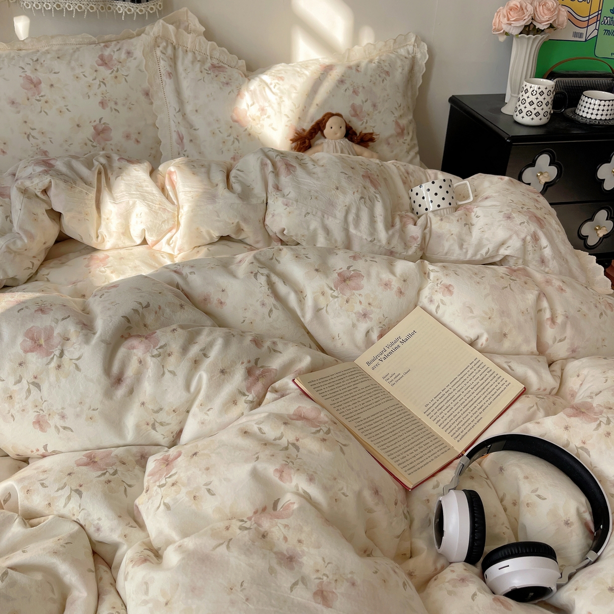 91家纺网 家纺一手货源 找家纺 悦织湾家纺 2026新款镂空花边碎花款四件套印花学生宿舍床上用品三4件套单品被套枕套 暗香