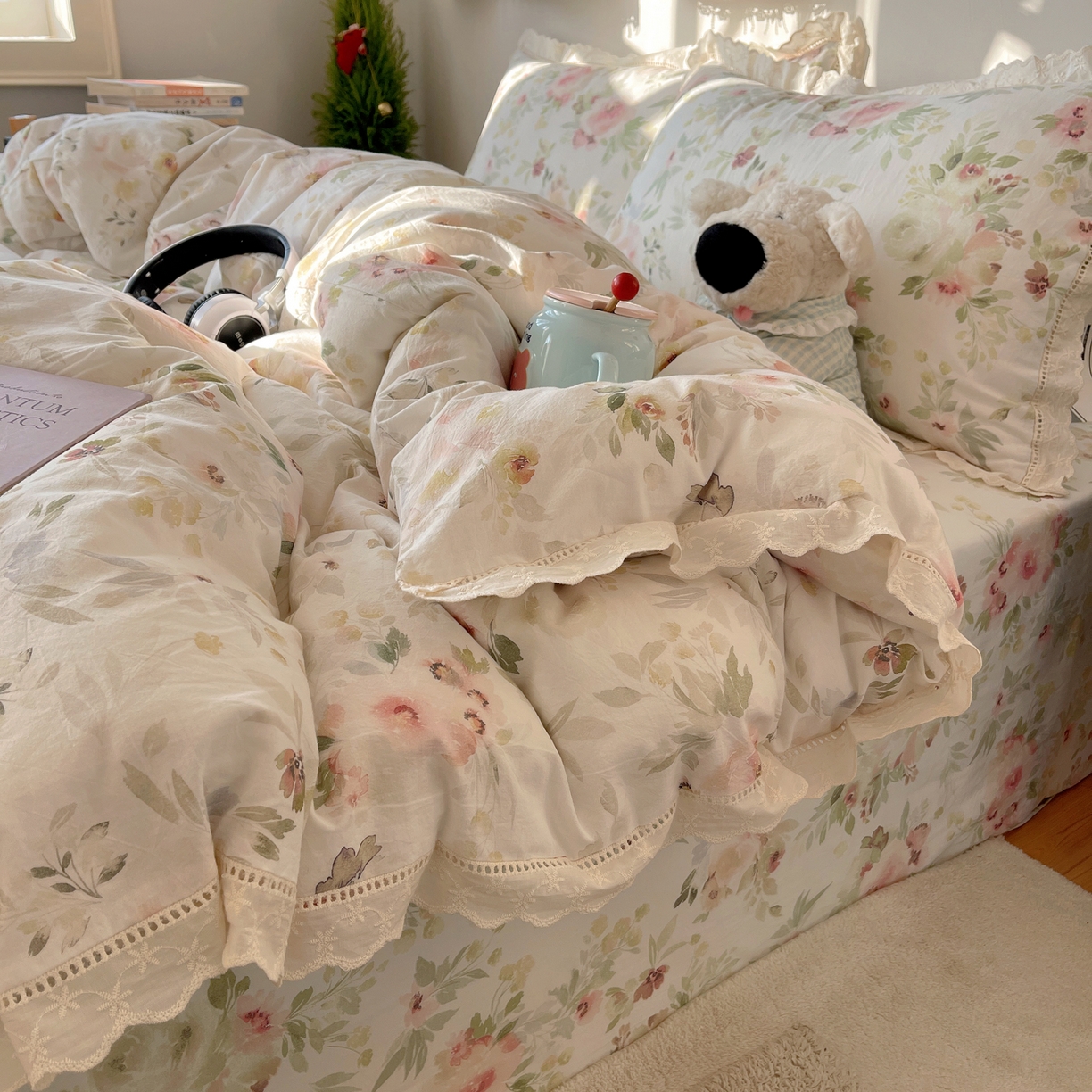 91家纺网 家纺一手货源 找家纺 悦织湾家纺 2026新款镂空花边碎花款四件套印花学生宿舍床上用品三4件套单品被套枕套 沐春