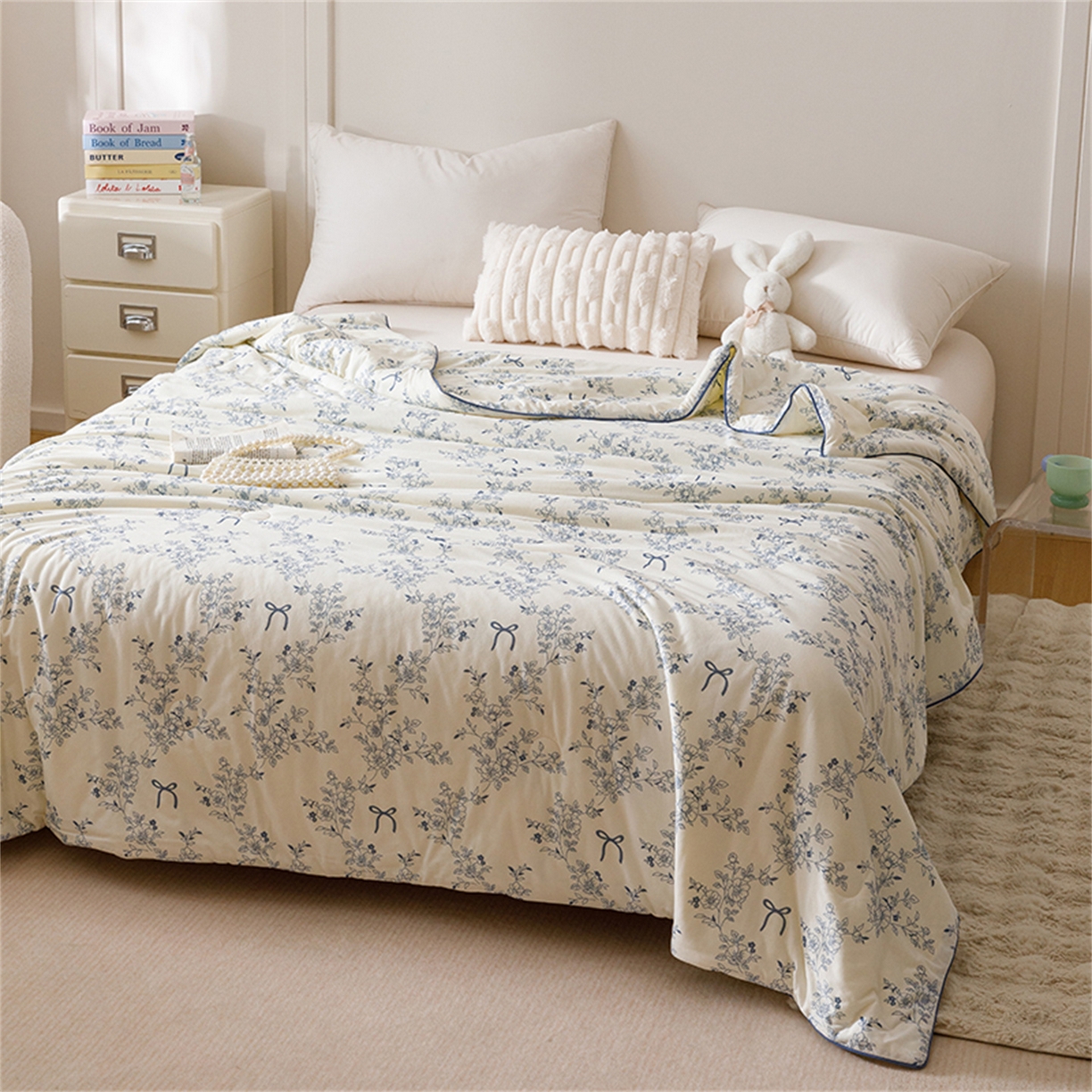 91家纺网 家纺一手货源 找家纺 优被业 2026新款A类牛奶丝针织棉软糯凉感大豆夏被空调被夏凉被(20%大豆国标包检测） 繁花