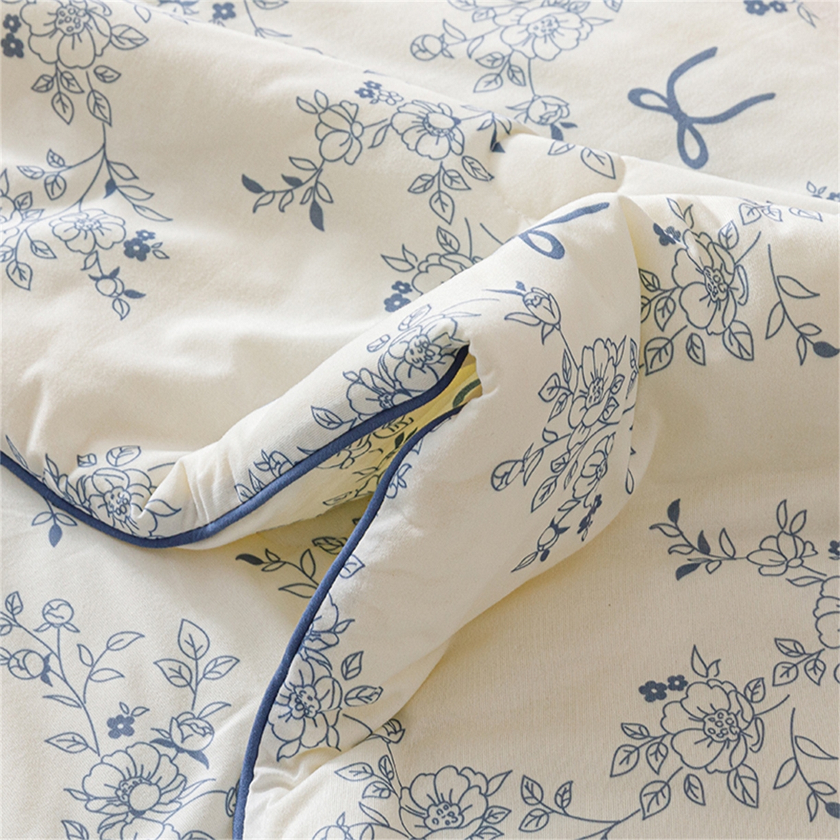 91家纺网 家纺一手货源 找家纺 优被业 2026新款A类牛奶丝针织棉软糯凉感大豆夏被空调被夏凉被(20%大豆国标包检测） 繁花