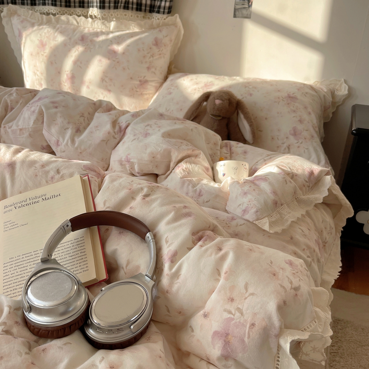 91家纺网 家纺一手货源 找家纺 悦织湾家纺 2026新款镂空花边碎花款四件套印花学生宿舍床上用品三4件套单品被套枕套 紫霞