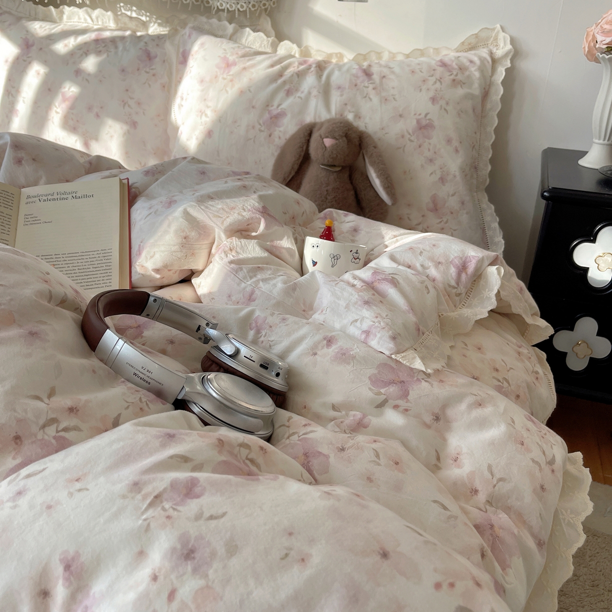 91家纺网 家纺一手货源 找家纺 悦织湾家纺 2026新款镂空花边碎花款四件套印花学生宿舍床上用品三4件套单品被套枕套 紫霞