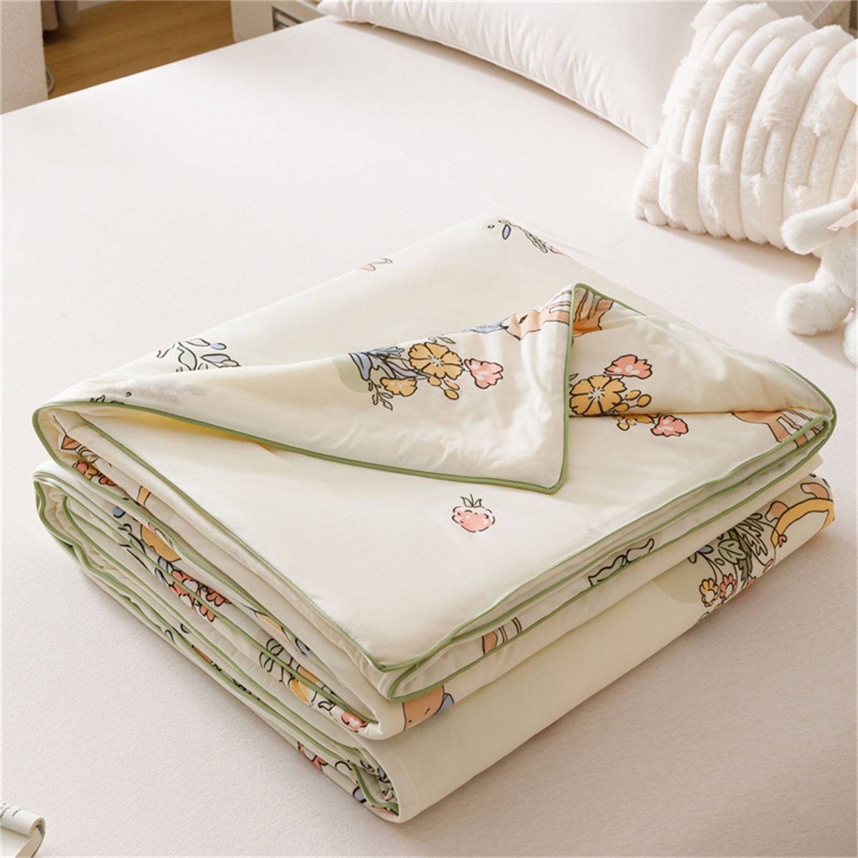 91家纺网 家纺一手货源 找家纺 优被业 2026新款A类牛奶丝针织棉软糯凉感大豆夏被空调被夏凉被(20%大豆国标包检测） 花园小兔