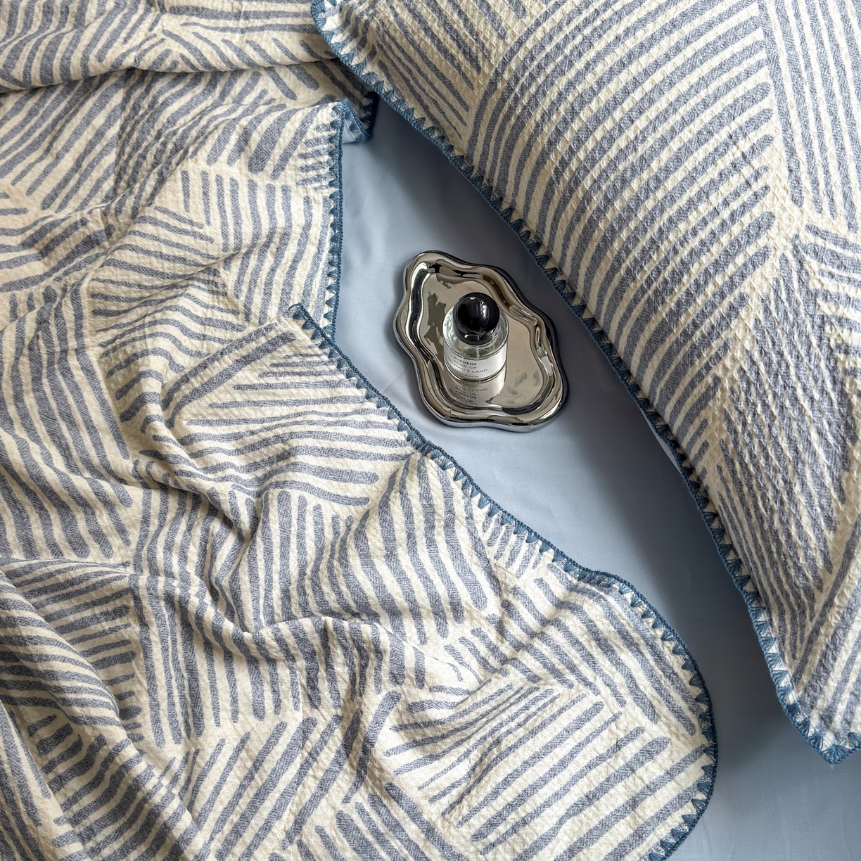 91家纺网 家纺一手货源 找家纺 （总）雯雨家纺 2026新款里外全棉华夫格三角针夏被