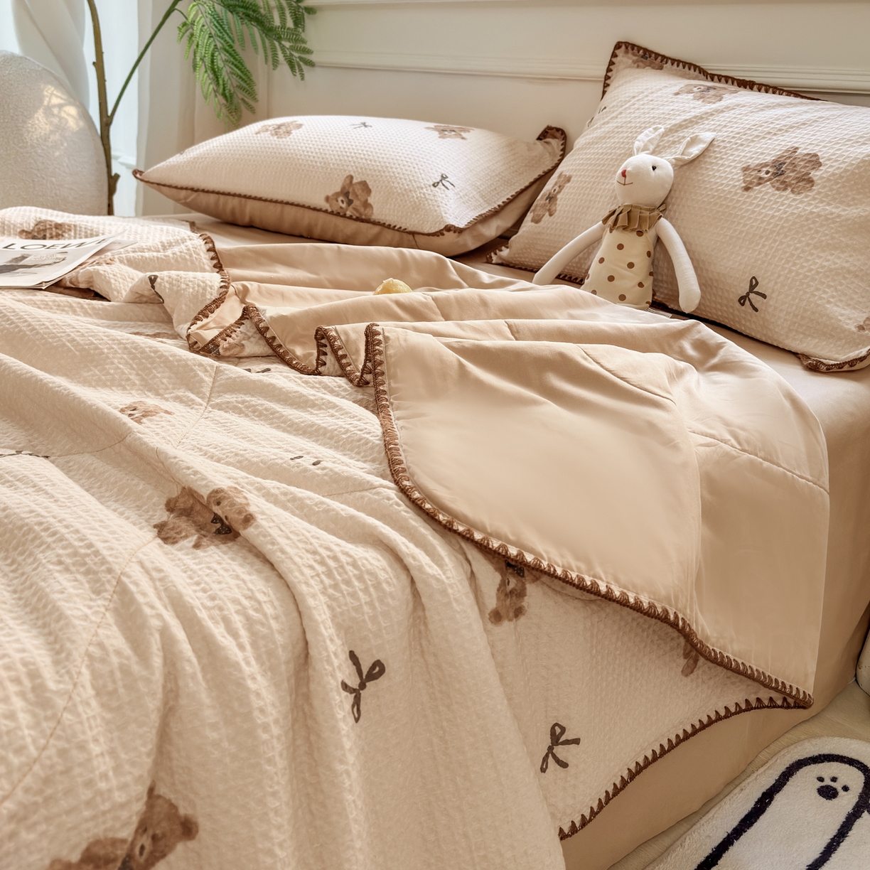 91家纺网 家纺一手货源 找家纺 雯雨家纺 2026新款里外全棉华夫格三角针夏被 萌动时光