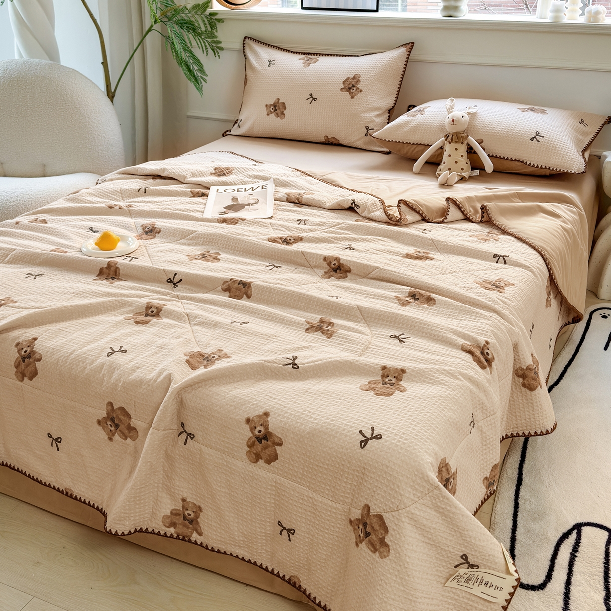 91家纺网 家纺一手货源 找家纺 雯雨家纺 2026新款里外全棉华夫格三角针夏被 萌动时光