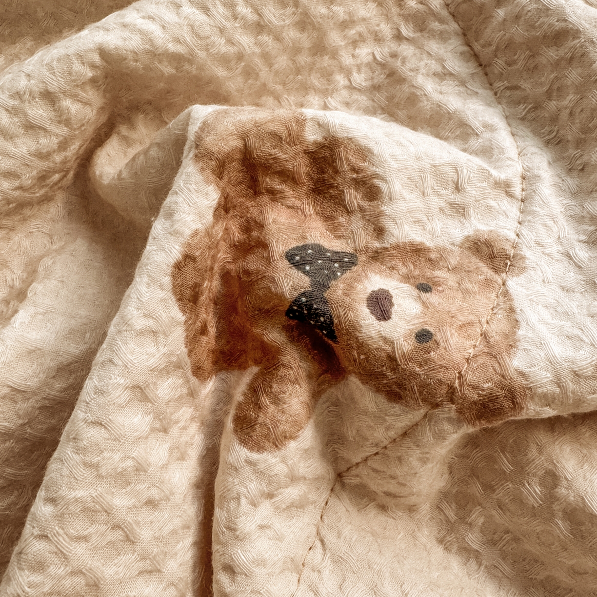 91家纺网 家纺一手货源 找家纺 雯雨家纺 2026新款里外全棉华夫格三角针夏被 萌动时光