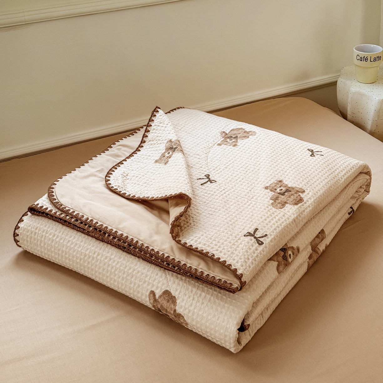 91家纺网 家纺一手货源 找家纺 雯雨家纺 2026新款里外全棉华夫格三角针夏被 萌动时光