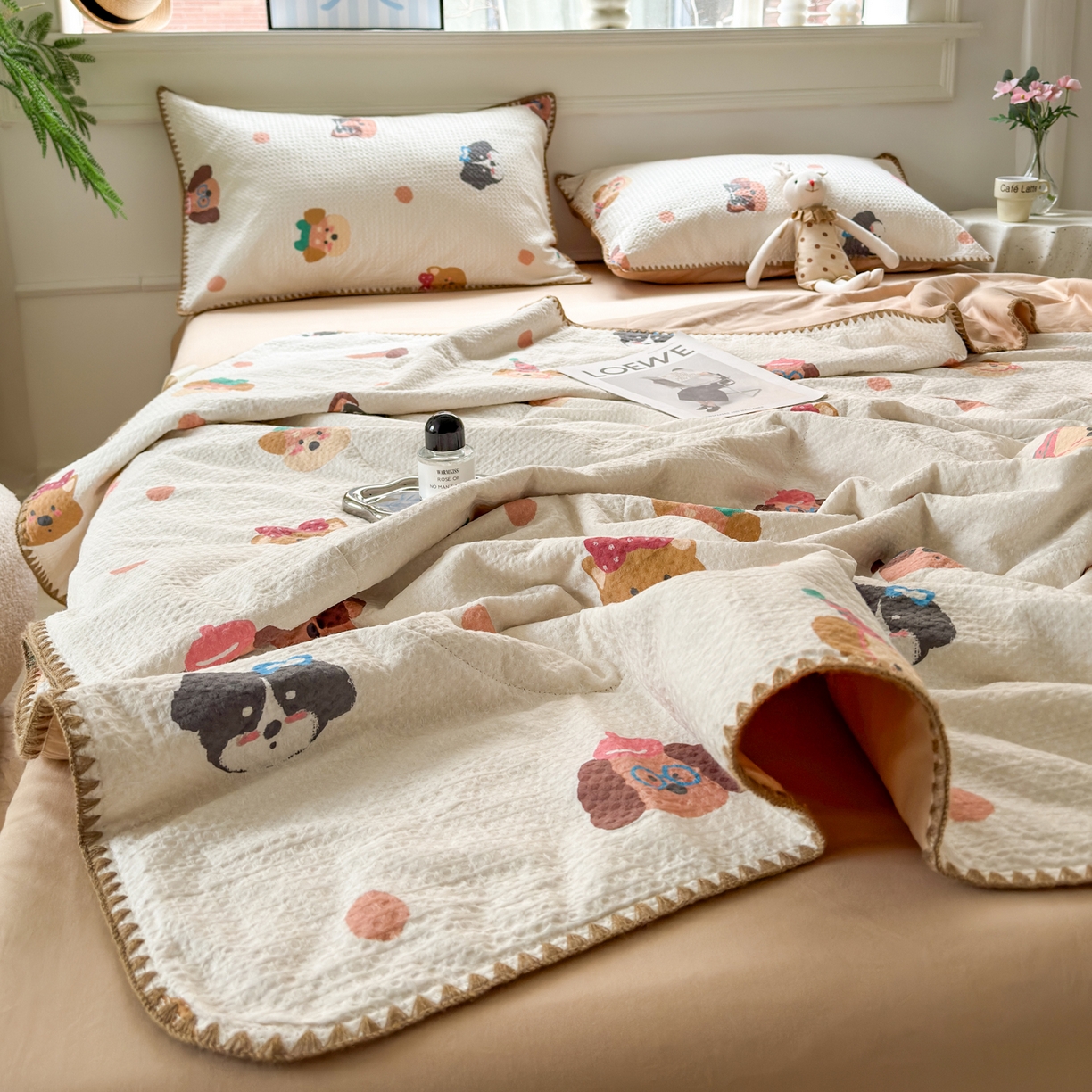 91家纺网 家纺一手货源 找家纺 雯雨家纺 2026新款里外全棉华夫格三角针夏被 欢乐派对