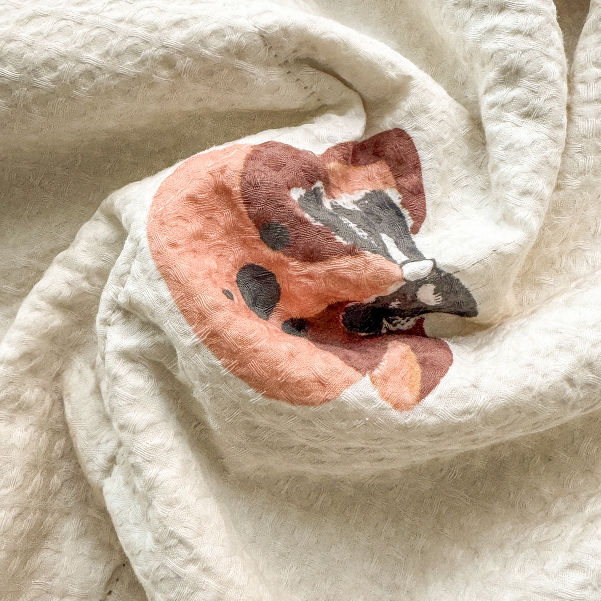 91家纺网 家纺一手货源 找家纺 雯雨家纺 2026新款里外全棉华夫格三角针夏被 欢乐派对