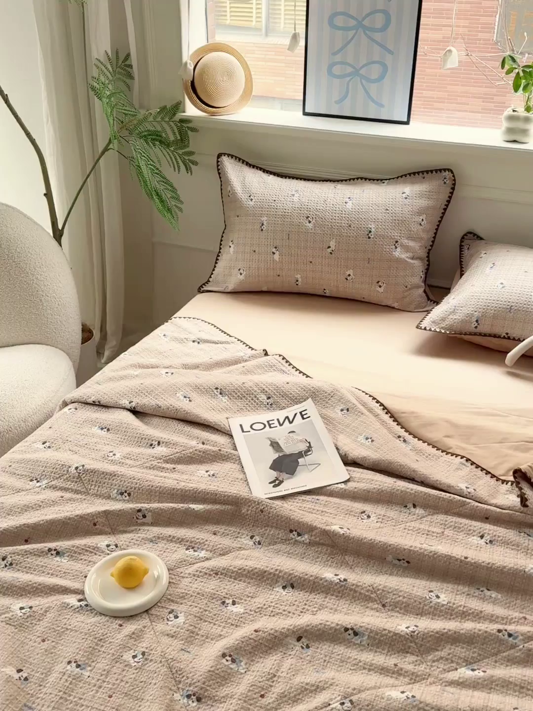 91家纺网 家纺一手货源 找家纺 雯雨家纺 2026新款里外全棉华夫格三角针夏被 流白小狗-米