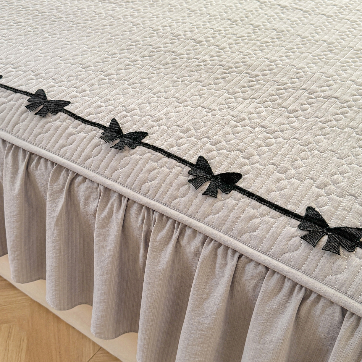 91家纺网 家纺一手货源 找家纺 眠势力 2026新款皱皱纱床裙款床笠双层纱床裙床笠二合一床罩单件-绮梦系列 绮梦-暮云灰