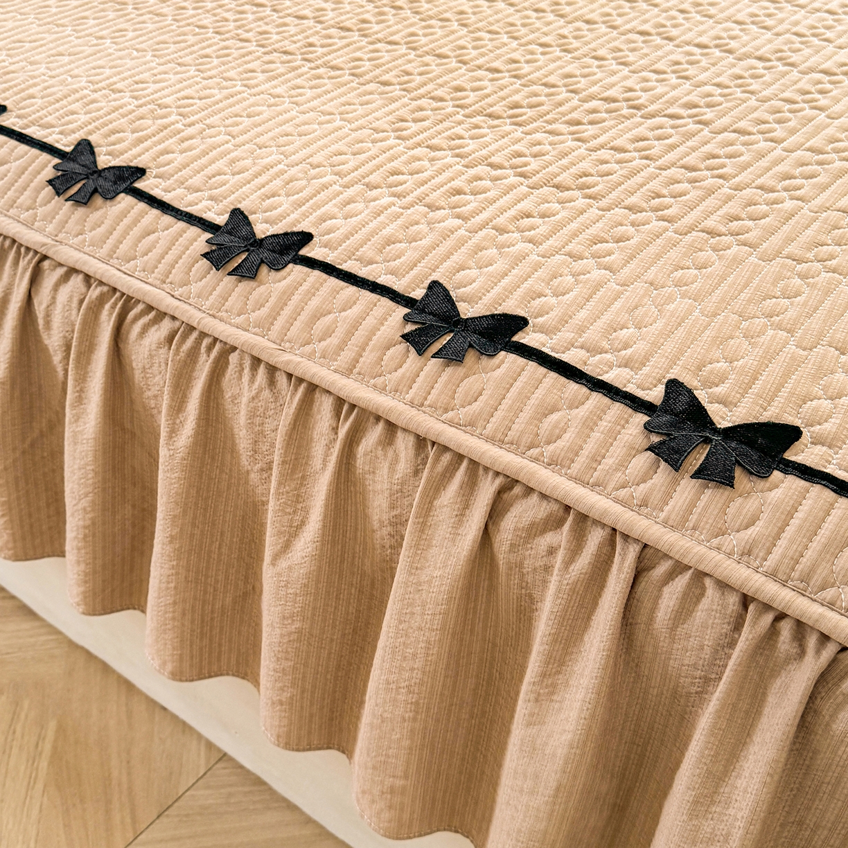 91家纺网 家纺一手货源 找家纺 眠势力 2026新款皱皱纱床裙款床笠双层纱床裙床笠二合一床罩单件-绮梦系列 绮梦-燕麦卡