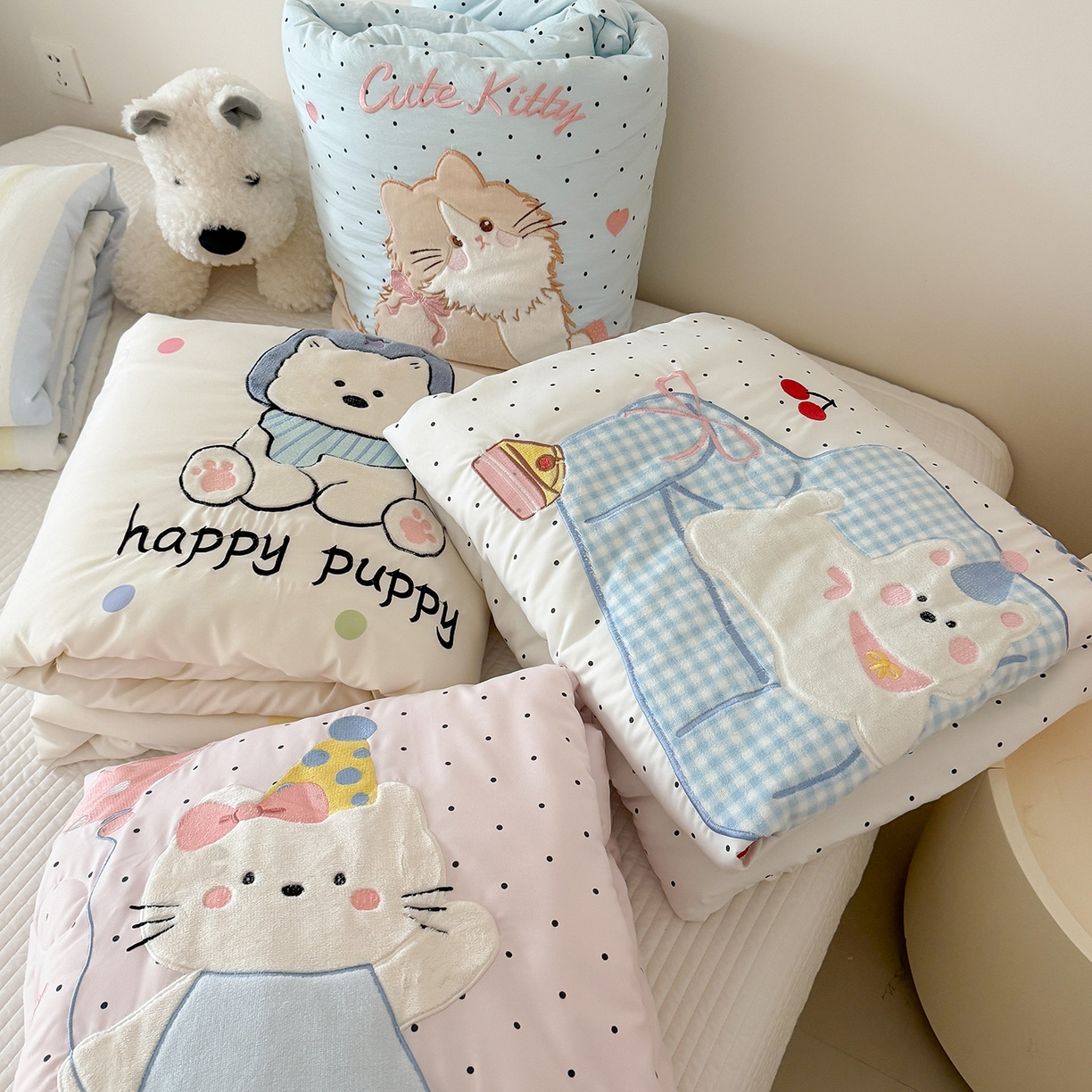 91家纺网 家纺一手货源 找家纺 吾欢心 2026春夏新款水洗棉可爱卡通贴布绣花单夏被空调被夏凉被 组合图仅供参考不可下单