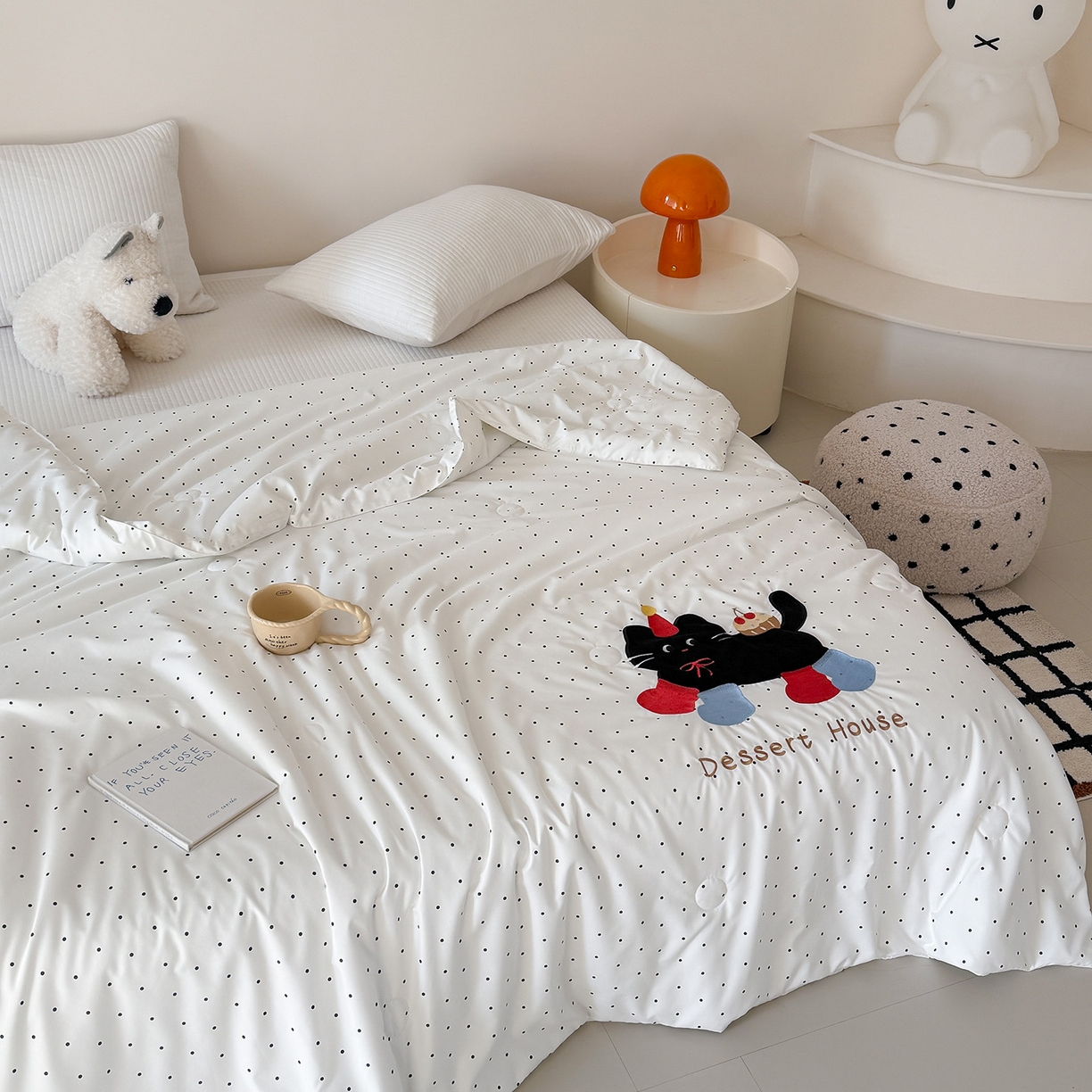 91家纺网 家纺一手货源 找家纺 吾欢心 2026春夏新款水洗棉可爱卡通贴布绣花单夏被空调被夏凉被 搞怪猫咪