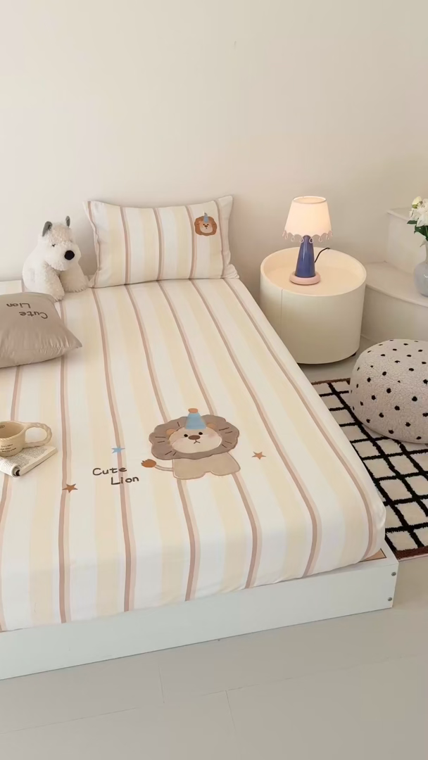 91家纺网 家纺一手货源 找家纺 吾欢心 2026新款水洗棉可爱卡通贴布绣花床笠单品床笠单件床笠三件套 小狮子