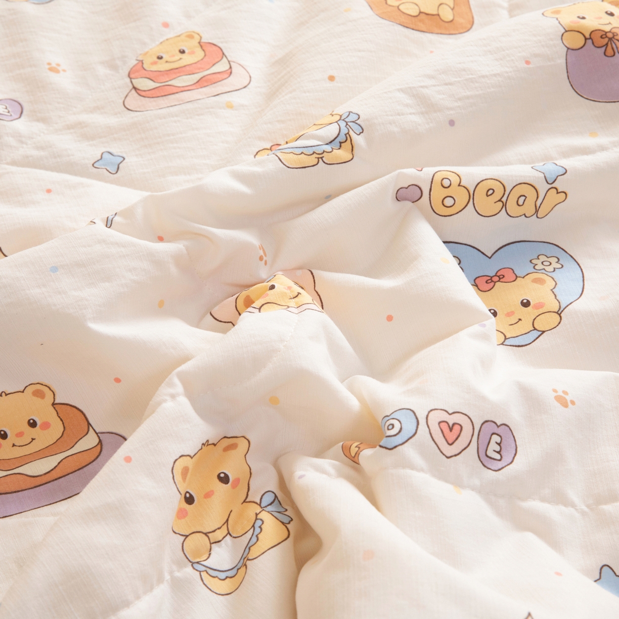 91家纺网 家纺一手货源 找家纺 御棉坊 2026新款A类柔肤棉儿童夏被宝宝空调被幼儿园午睡夏凉被丝绵薄被子 面包小熊