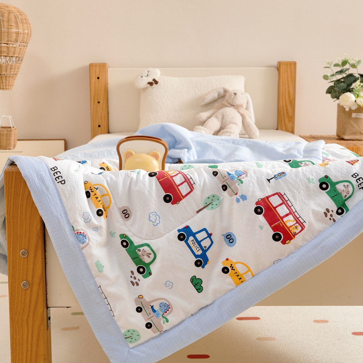 91家纺网 家纺一手货源 找家纺 御棉坊 2026新款A类柔肤棉儿童夏被宝宝空调被幼儿园午睡夏凉被丝绵薄被子 赛车达人