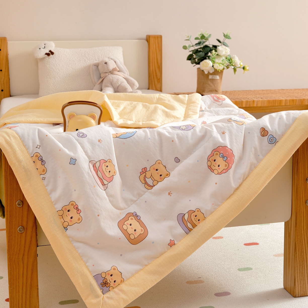 91家纺网 家纺一手货源 找家纺 御棉坊 2026新款A类柔肤棉儿童夏被宝宝空调被幼儿园午睡夏凉被丝绵薄被子 面包小熊