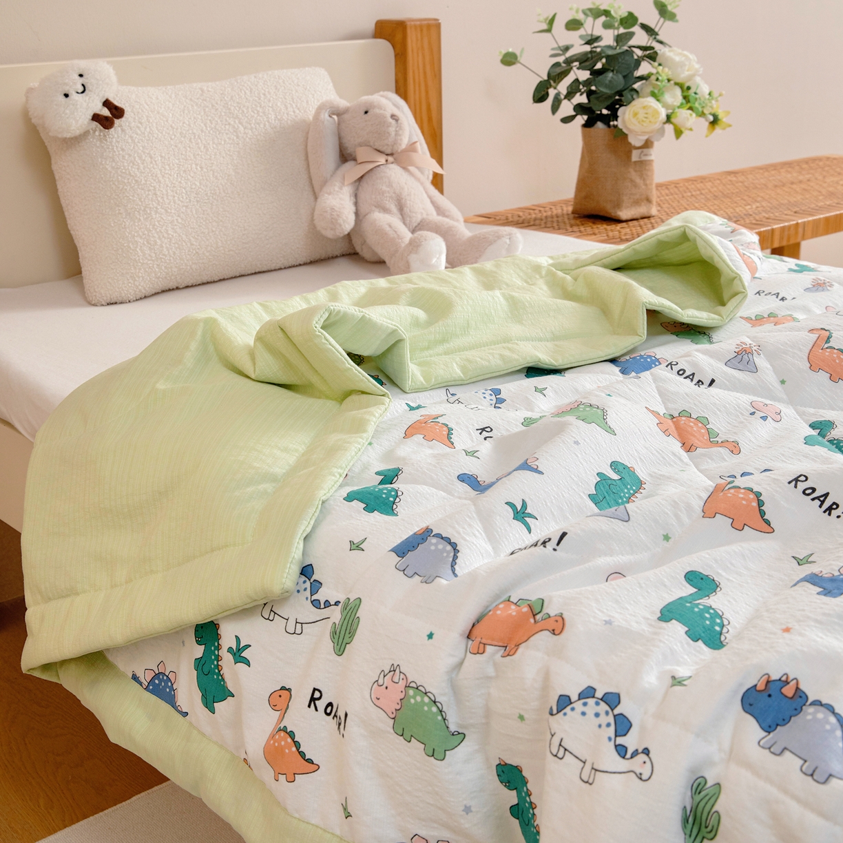 91家纺网 家纺一手货源 找家纺 御棉坊 2026新款A类柔肤棉儿童夏被宝宝空调被幼儿园午睡夏凉被丝绵薄被子 恐龙家园