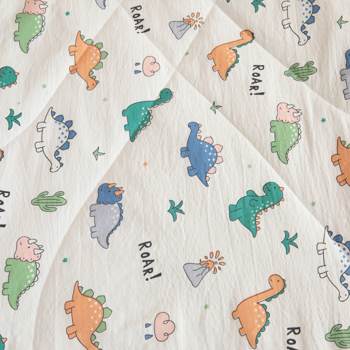 91家纺网 家纺一手货源 找家纺 御棉坊 2026新款A类柔肤棉儿童夏被宝宝空调被幼儿园午睡夏凉被丝绵薄被子 恐龙家园