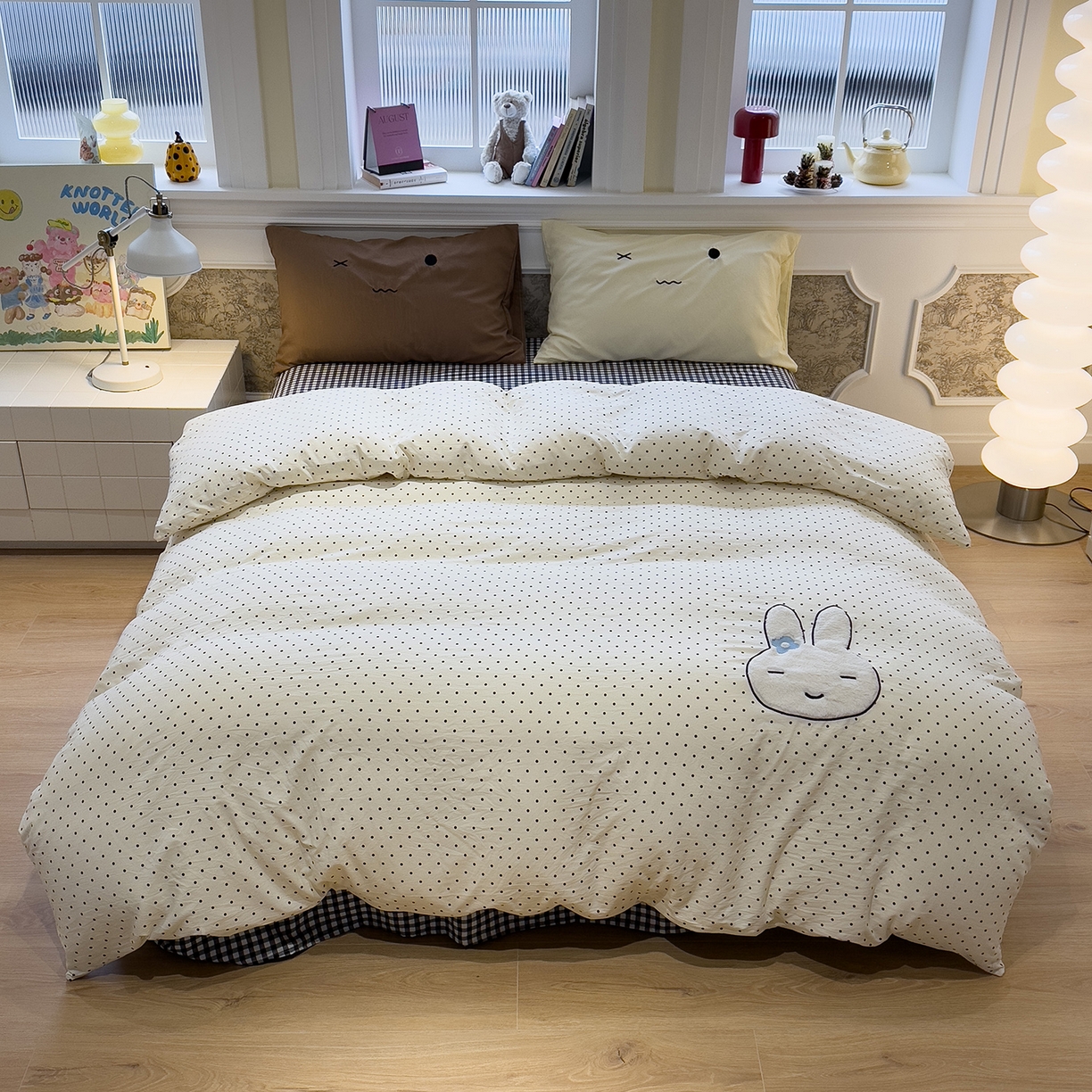 91家纺网 家纺一手货源 找家纺 曼谷家纺 2026年 水洗棉兔毛贴布绣四件套被套床单学生双人 菲菲兔-波点