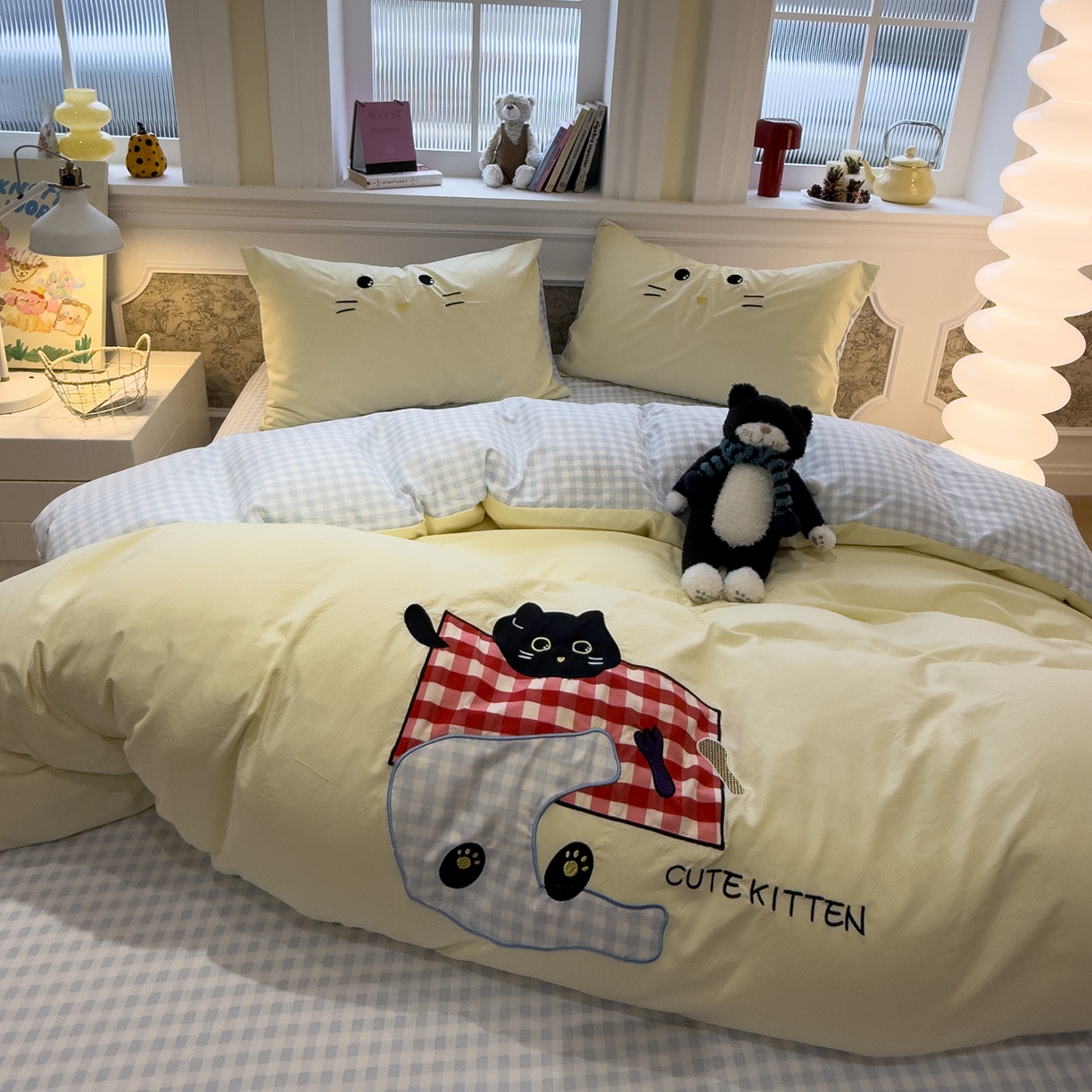 91家纺网 家纺一手货源 找家纺 曼谷家纺 2026年 水洗棉兔毛贴布绣四件套被套床单学生双人 躲猫猫