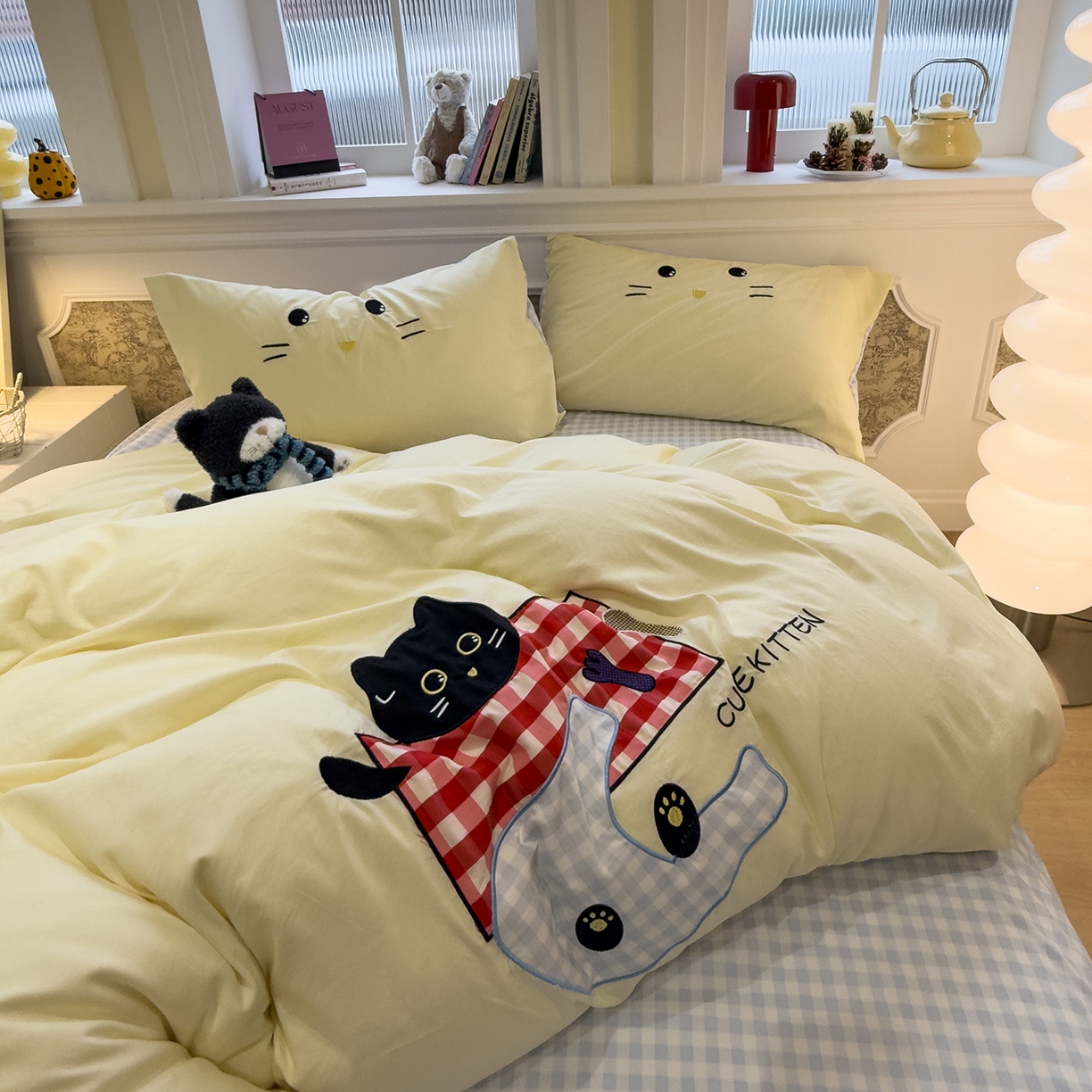 91家纺网 家纺一手货源 找家纺 曼谷家纺 2026年 水洗棉兔毛贴布绣四件套被套床单学生双人 躲猫猫