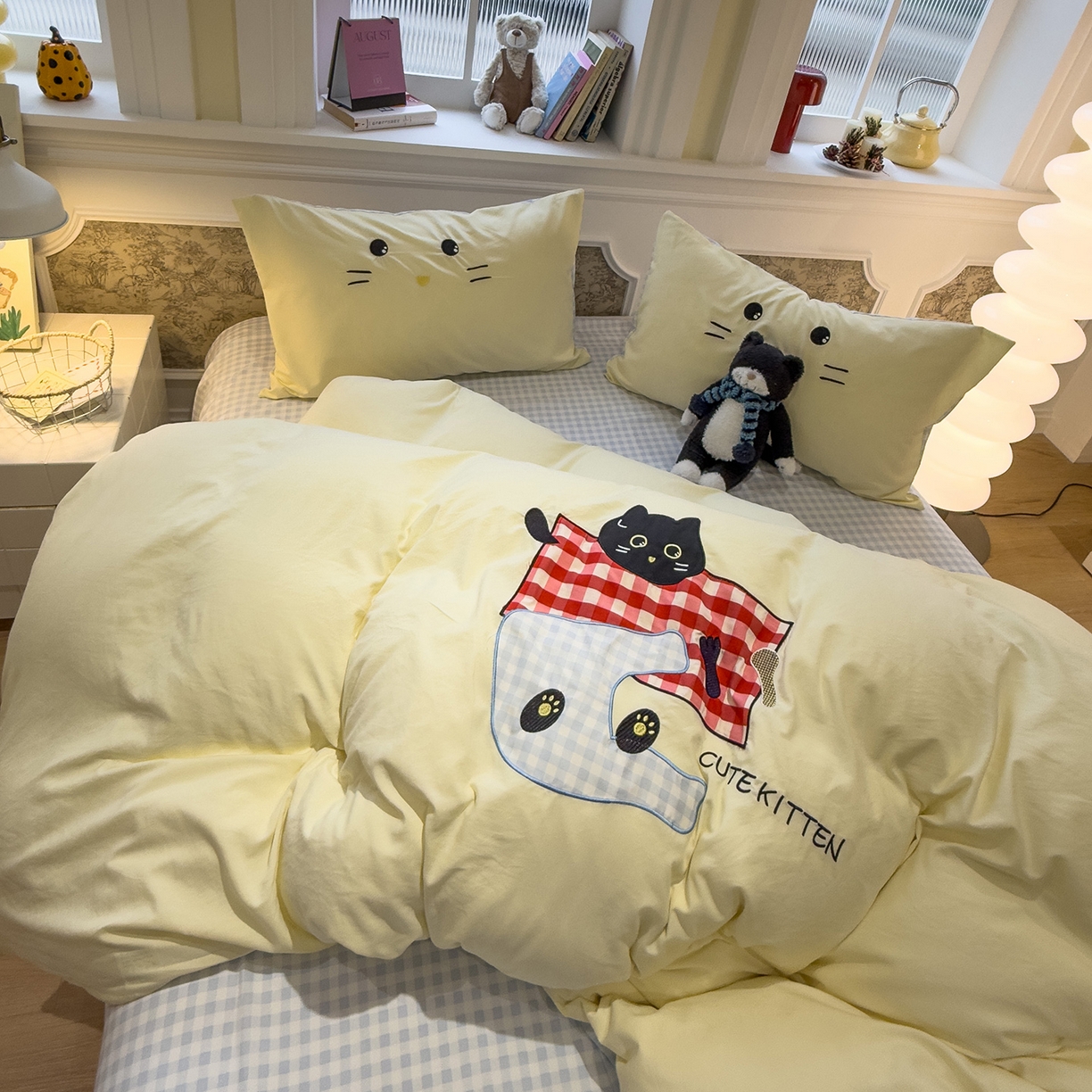 91家纺网 家纺一手货源 找家纺 曼谷家纺 2026年 水洗棉兔毛贴布绣四件套被套床单学生双人 躲猫猫