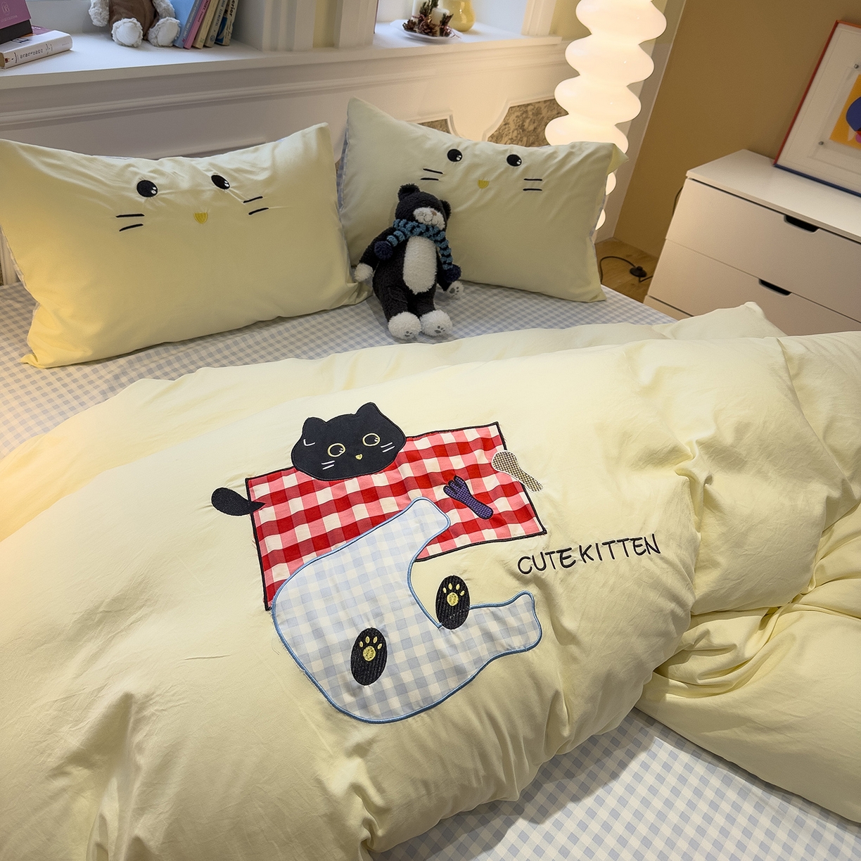 91家纺网 家纺一手货源 找家纺 曼谷家纺 2026年 水洗棉兔毛贴布绣四件套被套床单学生双人 躲猫猫