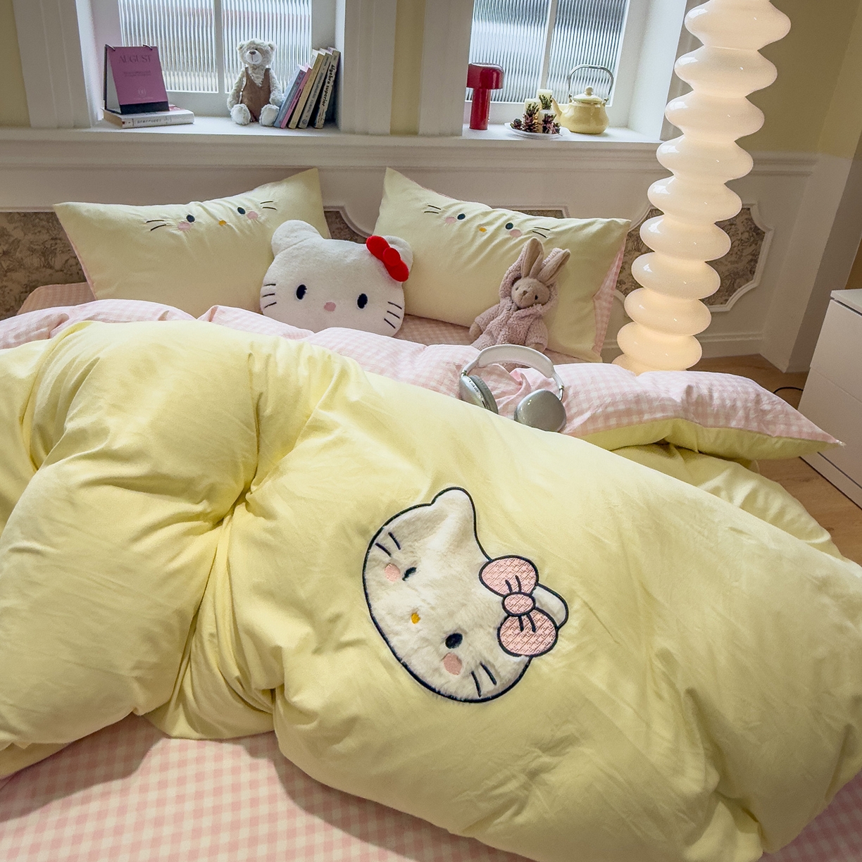 91家纺网 家纺一手货源 找家纺 曼谷家纺 2026年 水洗棉兔毛贴布绣四件套被套床单学生双人 可爱猫-芝士粉小格