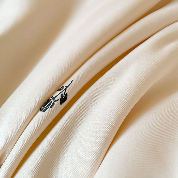 91家纺网 家纺一手货源 找家纺 绒世界 2026新款水洗真丝冰丝美拉德风花边夏被四件套空调被夏凉被 夏被-玫瑰