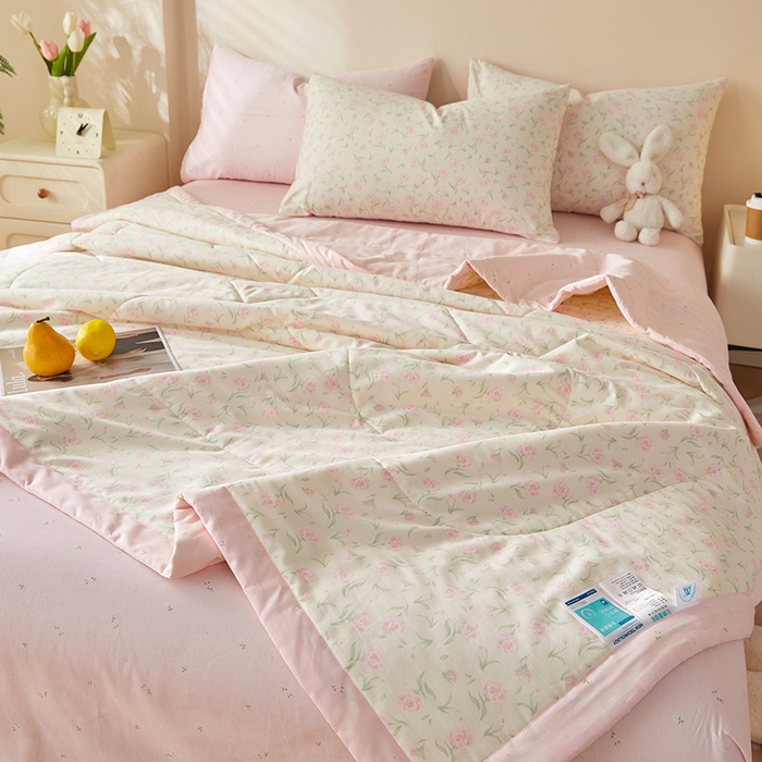 91家纺网 家纺一手货源 找家纺 海洋家纺 2026新款A类里外全棉印花夏被四件套 粉黛