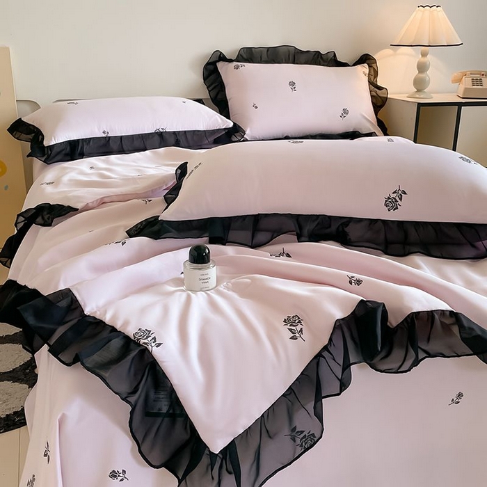 91家纺网 家纺一手货源 找家纺 绒世界 2026新款水洗真丝冰丝美拉德风花边夏被四件套空调被夏凉被 夏被-玫瑰-粉