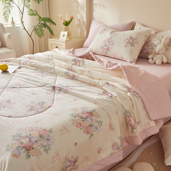 91家纺网 家纺一手货源 找家纺 海洋家纺 2026新款A类里外全棉印花夏被四件套 花影