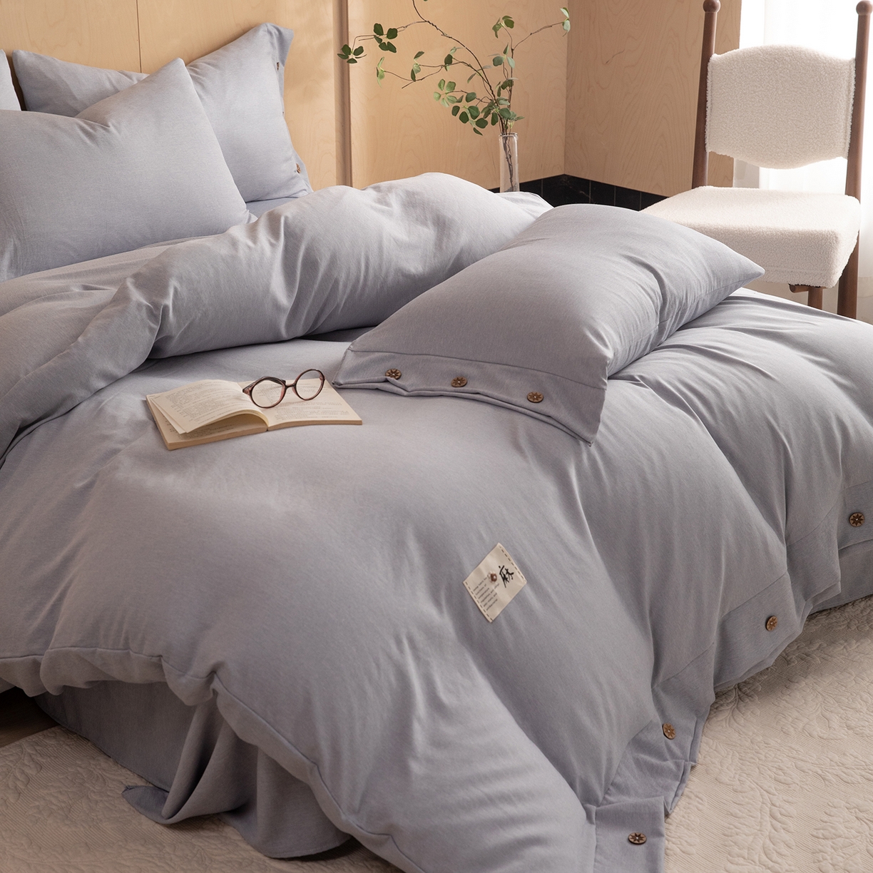 91家纺网 家纺一手货源 找家纺 绒世界 2026新款雨露麻纽扣款床单床笠四件套 雨露麻（青色）