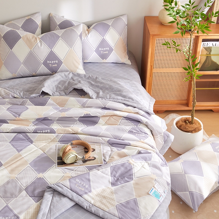 91家纺网 家纺一手货源 找家纺 海洋家纺 2026新款A类里外全棉印花夏被四件套 菱形格 灰