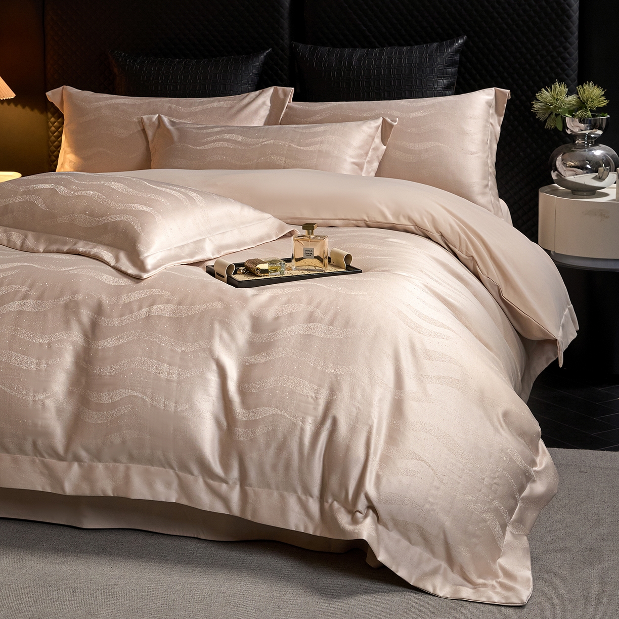 91家纺网 家纺一手货源 找家纺 （总）绒世界 2026新款压线款金丝提花床单床笠四件套