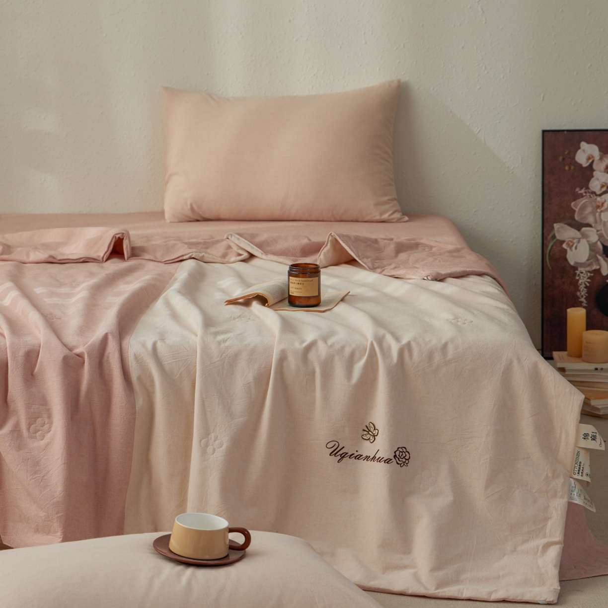 91家纺网 家纺一手货源 找家纺 尊妙被业 2026新款A类棉麻亚麻夏被大豆夏被四件套 棉麻 粉拼米白