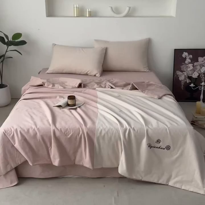 91家纺网 家纺一手货源 找家纺 尊妙被业 2026新款A类棉麻亚麻夏被大豆夏被四件套 棉麻 粉拼米白