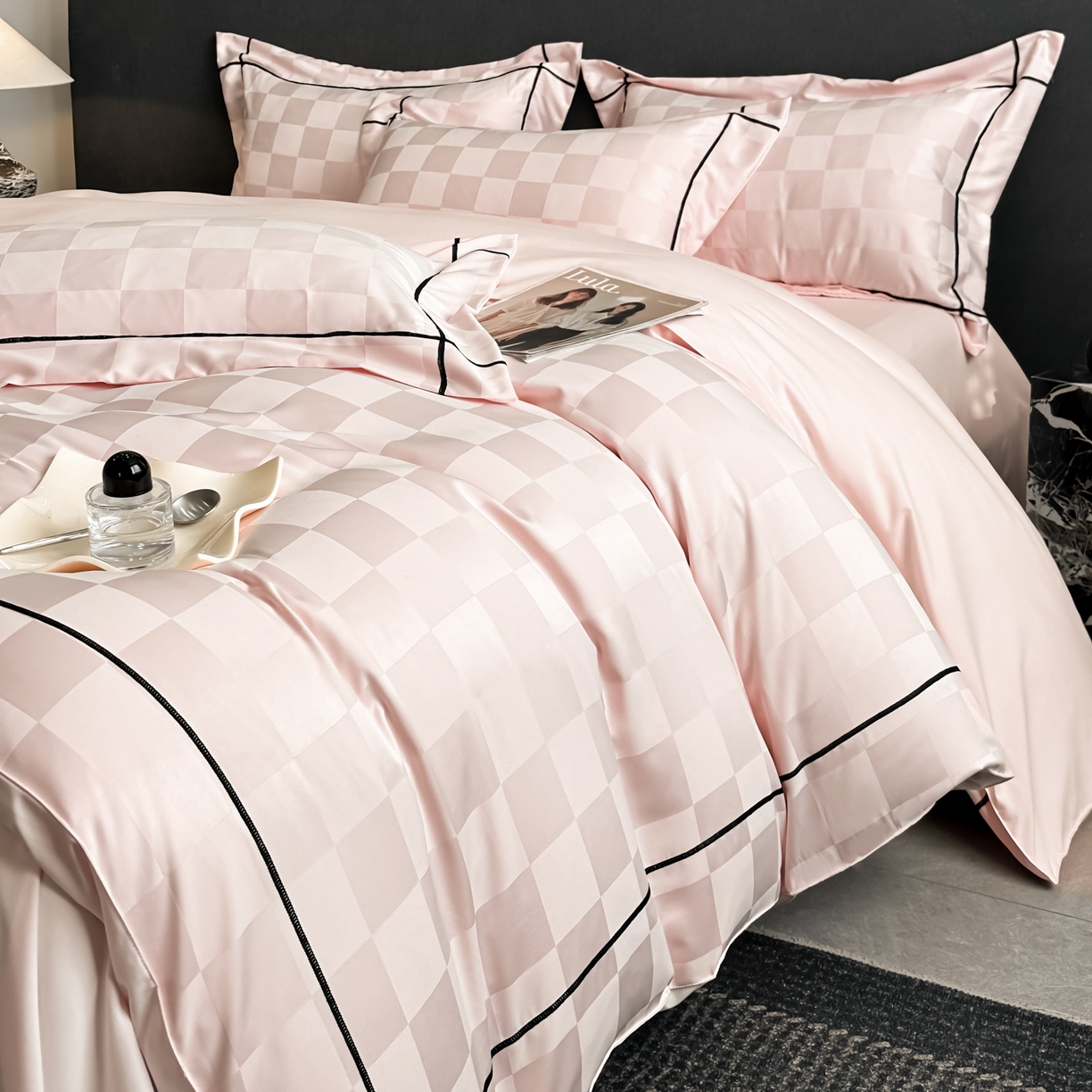 91家纺网 家纺一手货源 找家纺 丝印良品 2026新款贡缎提花床单床笠四件套 粉玉