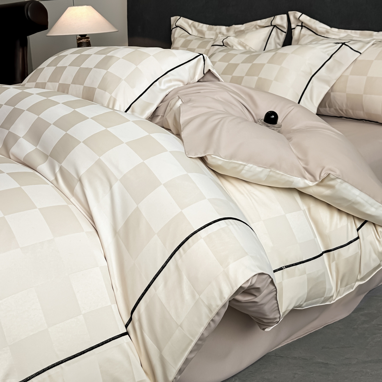 91家纺网 家纺一手货源 找家纺 丝印良品 2026新款贡缎提花床单床笠四件套 卡其