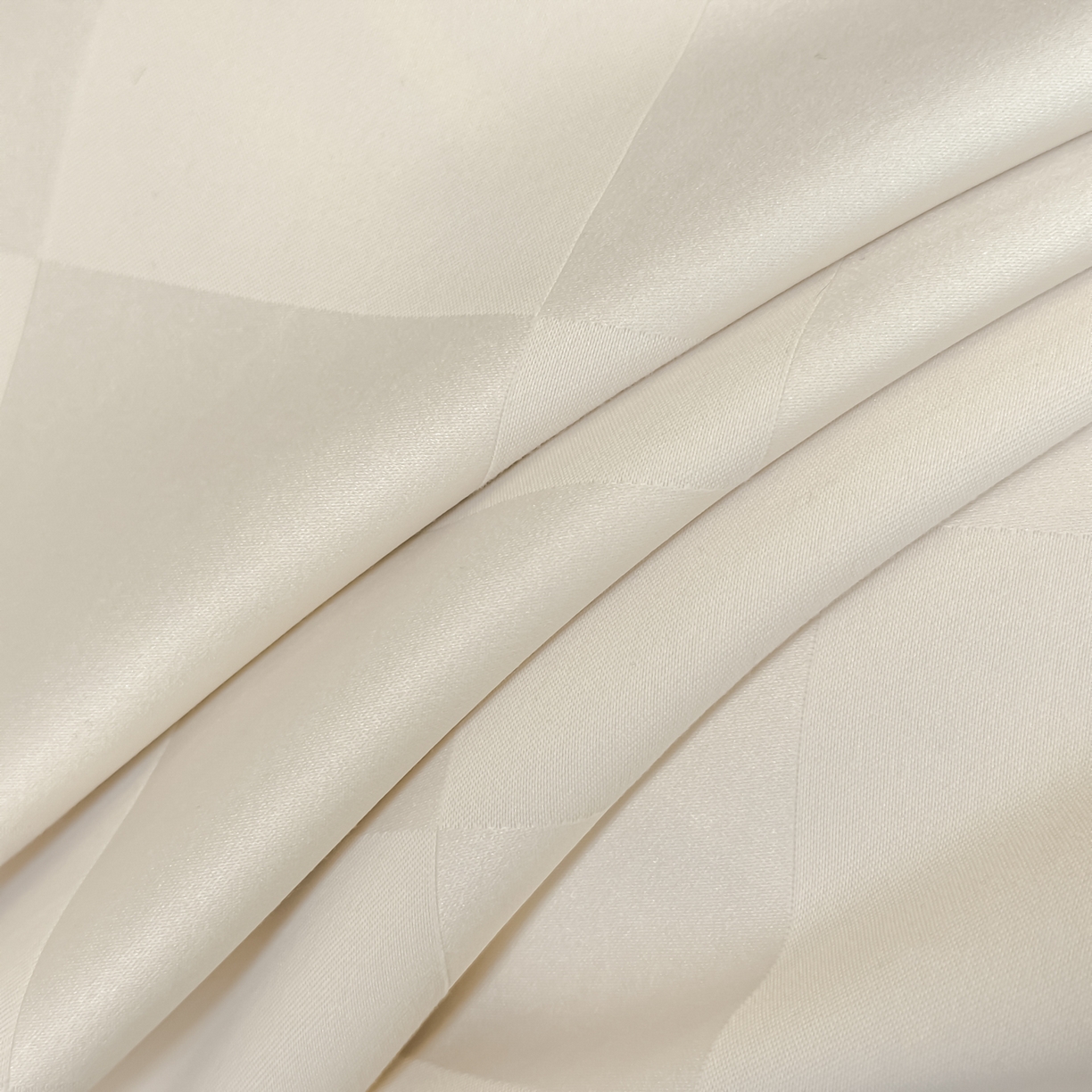 91家纺网 家纺一手货源 找家纺 丝印良品 2026新款贡缎提花床单床笠四件套 卡其