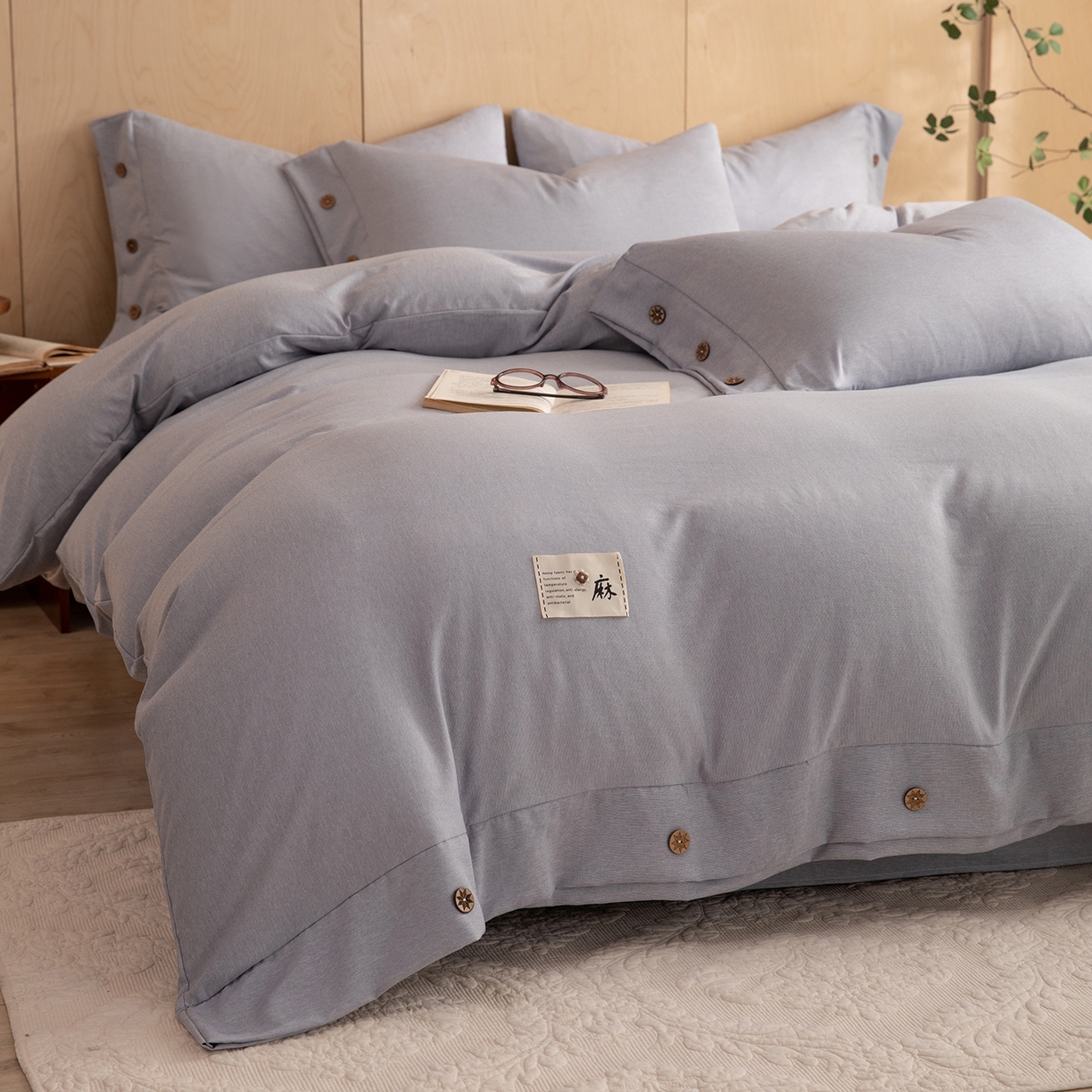 91家纺网 家纺一手货源 找家纺 丝印良品 2026新款雨露麻纽扣款床单床笠四件套 雨露麻（青色）