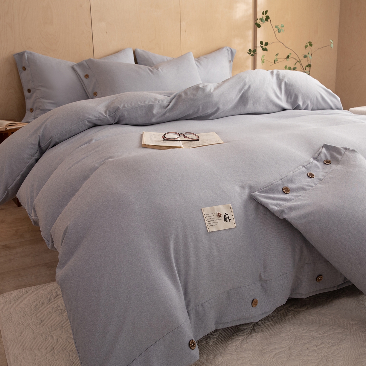 91家纺网 家纺一手货源 找家纺 丝印良品 2026新款雨露麻纽扣款床单床笠四件套 雨露麻（青色）